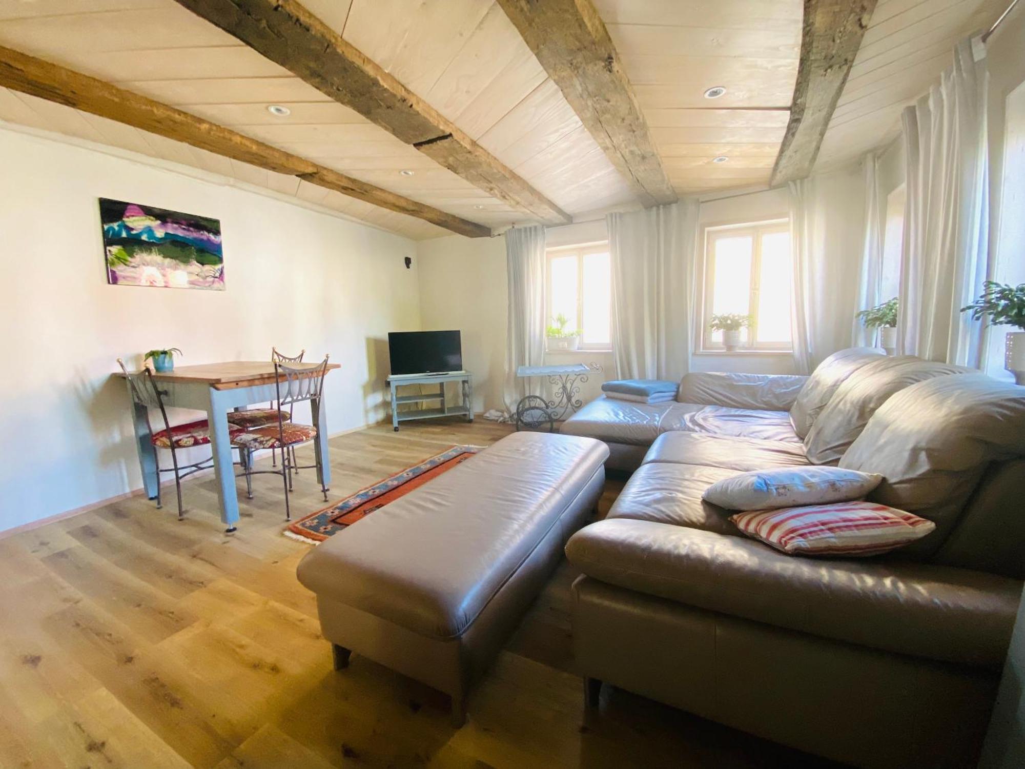 Ganze Wohnung - Erdgeschoss - Sehr Ruhig - Hundefreundlich - Regendusche - Bodenheizung - Kueche - Easy Check-In Mit Schluesselbox Nehren (Baden-Wurttemberg) Exterior foto