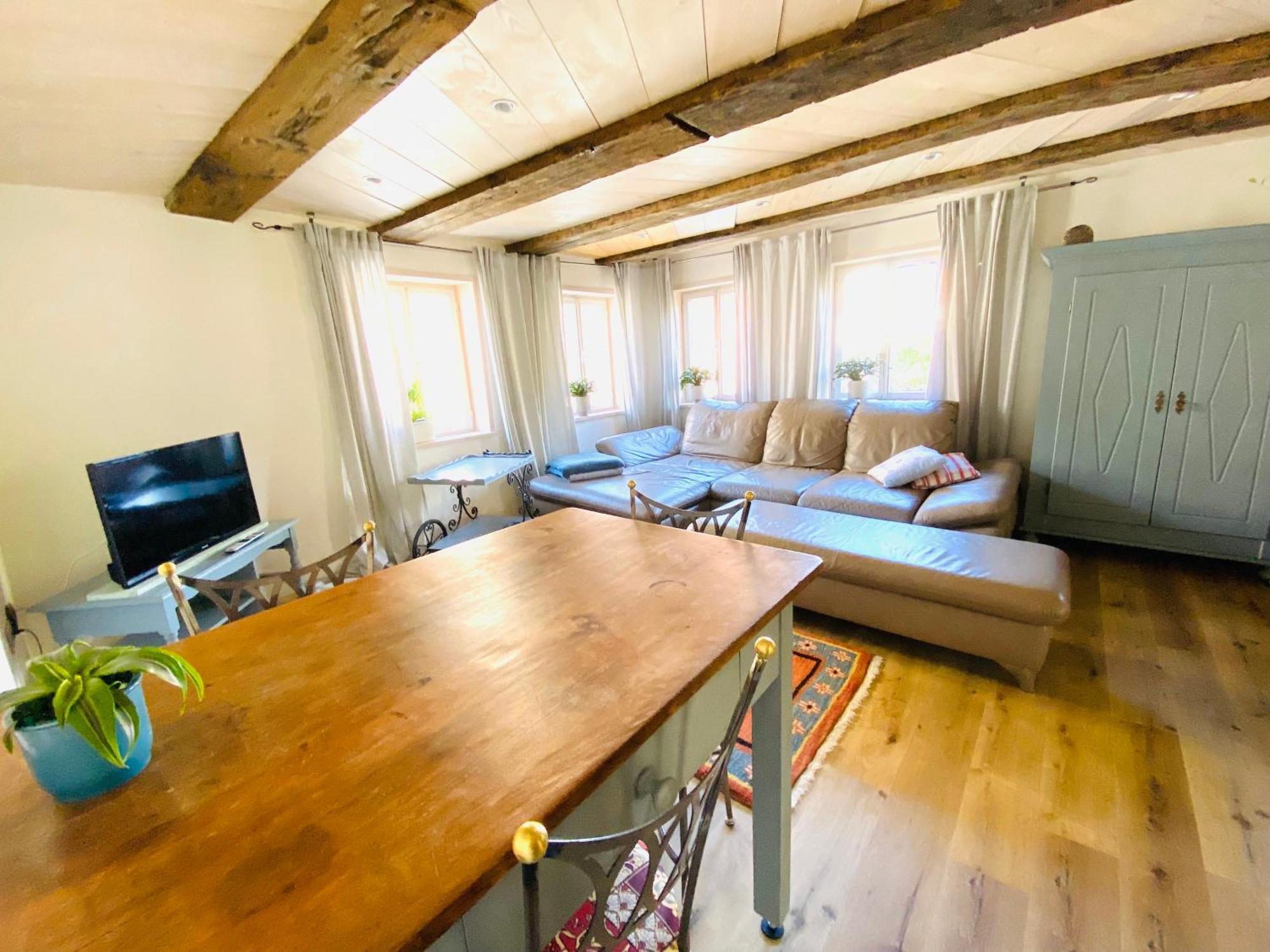Ganze Wohnung - Erdgeschoss - Sehr Ruhig - Hundefreundlich - Regendusche - Bodenheizung - Kueche - Easy Check-In Mit Schluesselbox Nehren (Baden-Wurttemberg) Exterior foto